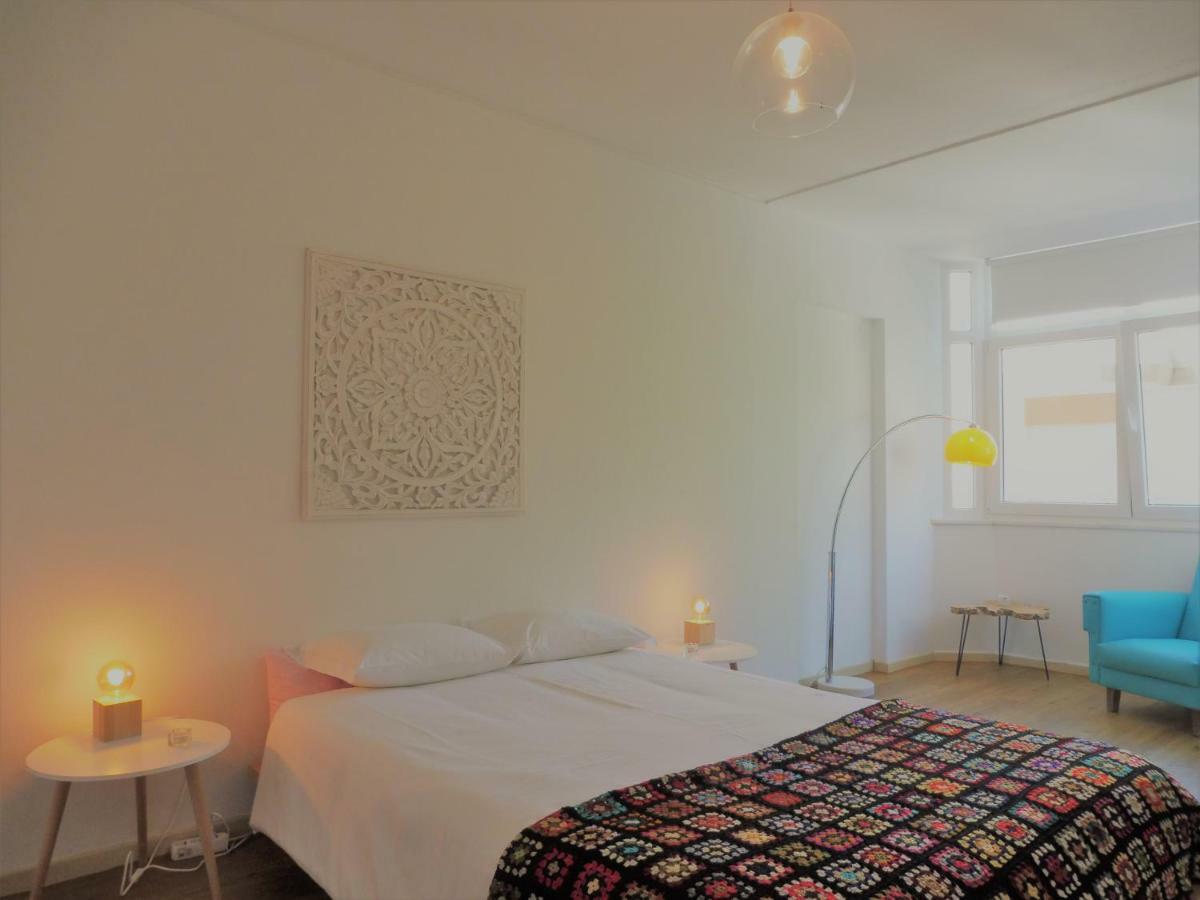 Sunny House Apartment Пареде Екстериор снимка