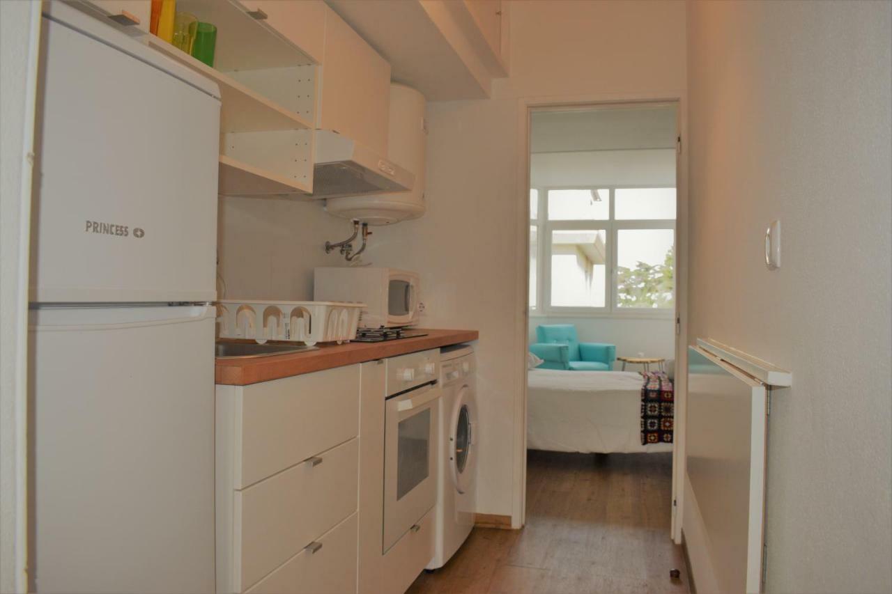 Sunny House Apartment Пареде Екстериор снимка